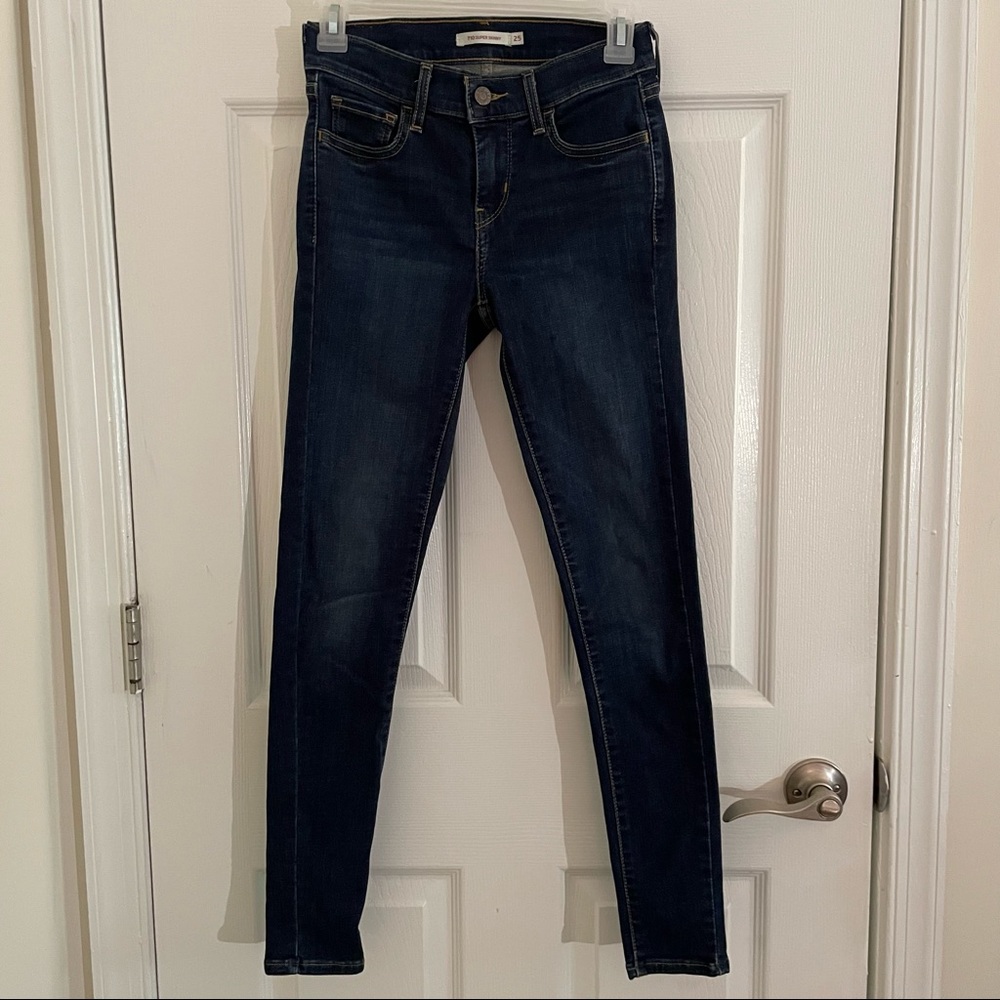Levi’s dark wash 710 super skinny jeans